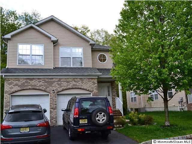 Property Photo:  5 Parker Way  NJ 08857 