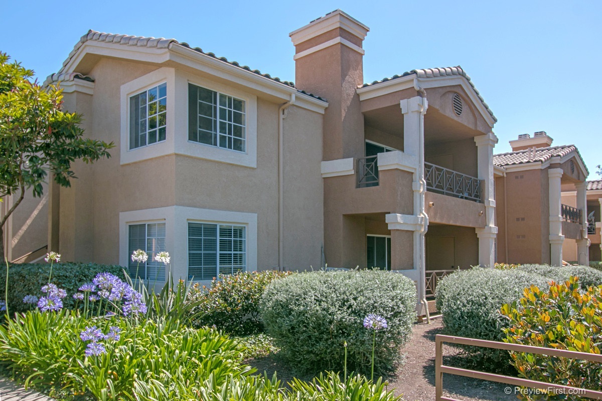 Property Photo: 3110 Sello Ln 70 CA 92009