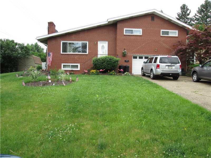 Property Photo:  364 Yarrow  PA 15236 