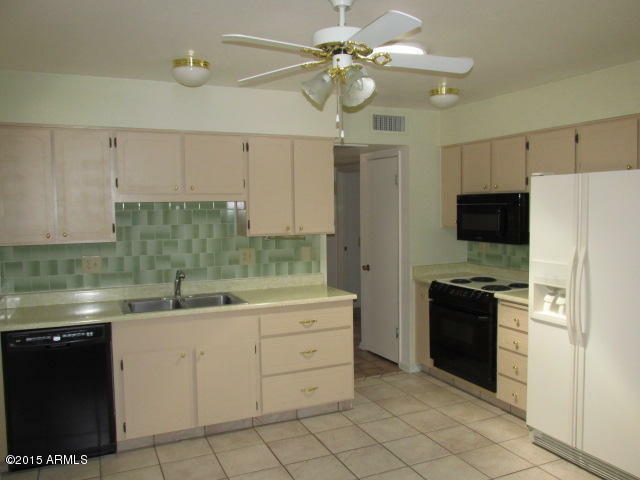 Property Photo:  13242 W Marble Drive  AZ 85375 