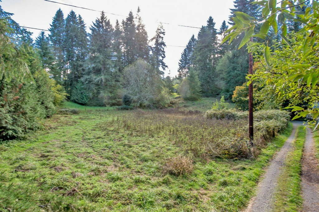 Property Photo:  23919 Old Mill Rd SW  WA 98070 