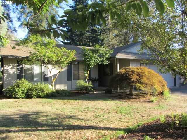 Property Photo: 4138 SE Maple St OR 97123