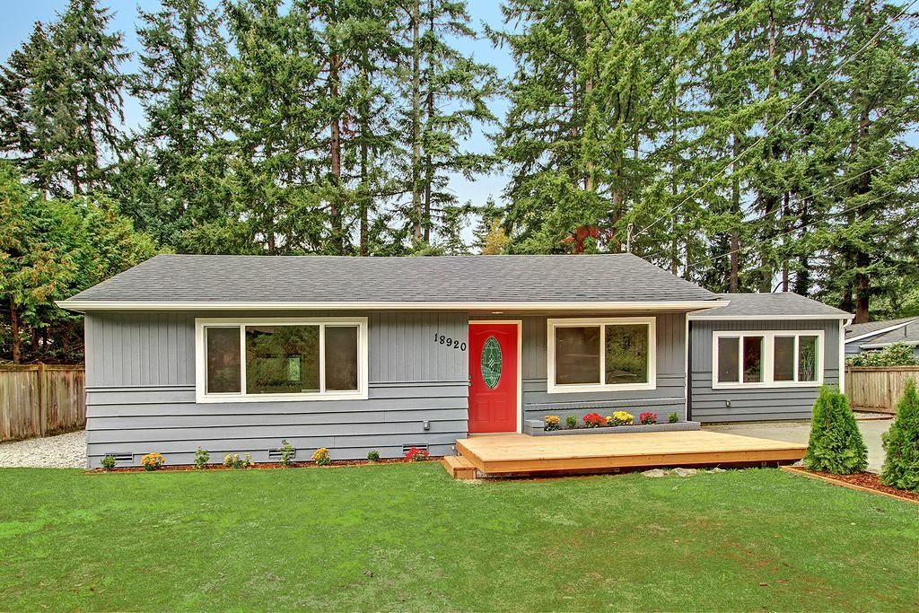 Property Photo:  18920 Forest Park Dr NE  WA 98155 