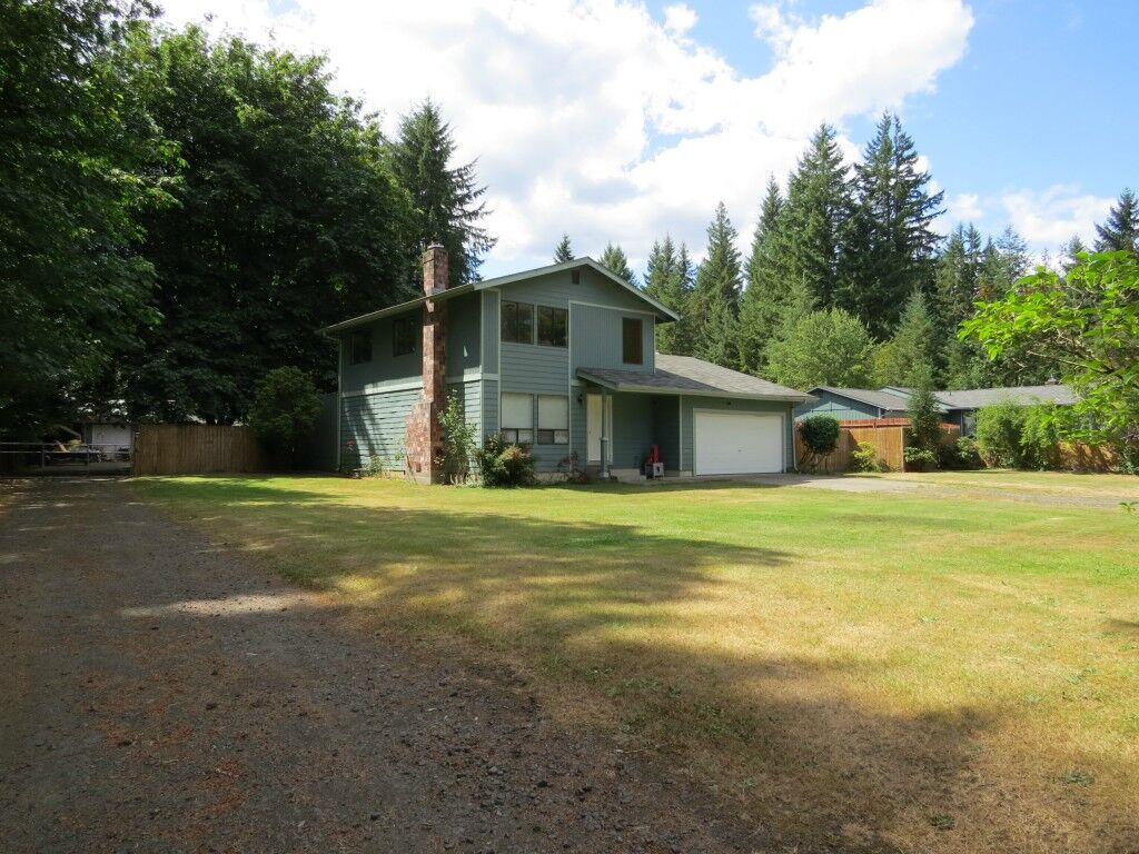 Property Photo:  91 SE Wildwood Dr  WA 98584