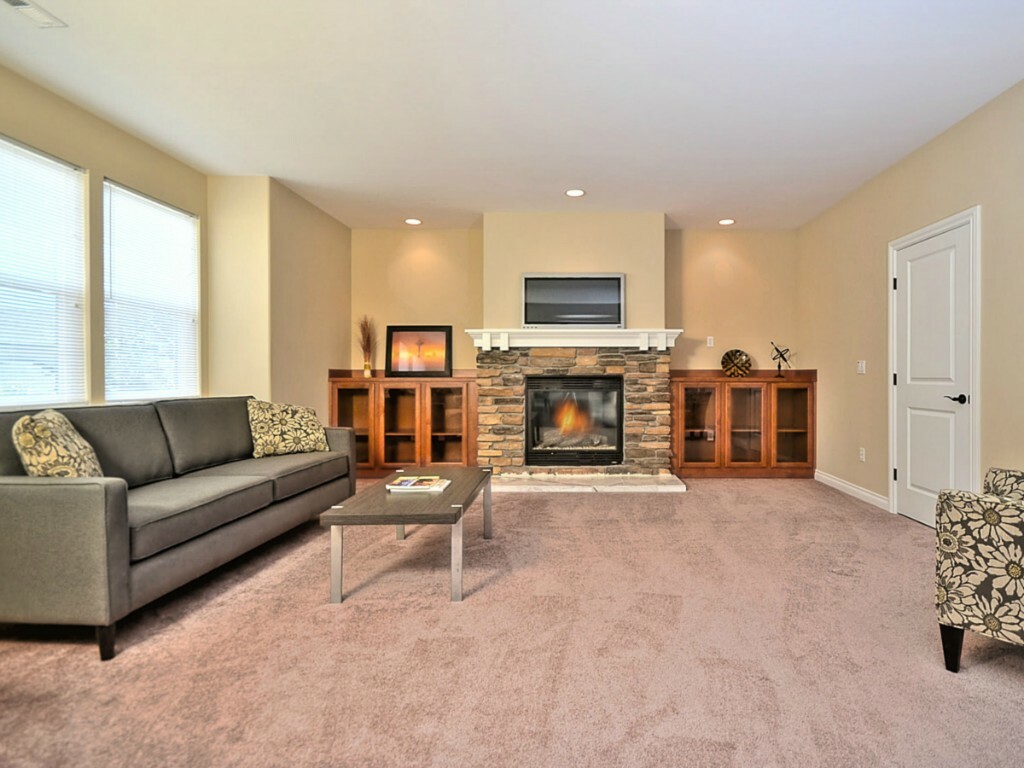 Property Photo: 5170 NE 7th Ct WA 98059