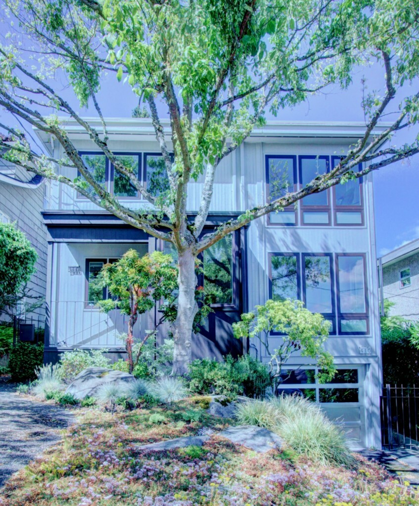 Property Photo: 410 Highland Dr WA 98109