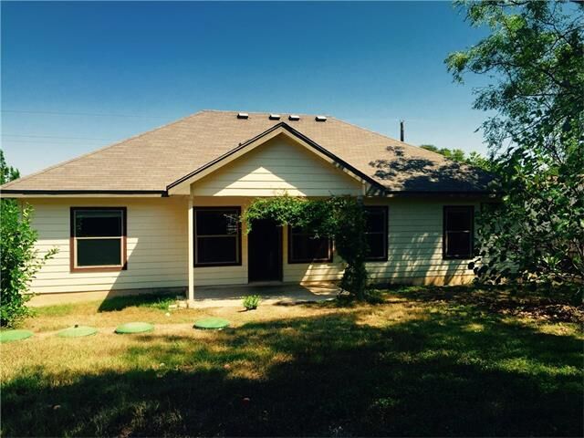Property Photo: 2016 Whitebead Trail TX 78734