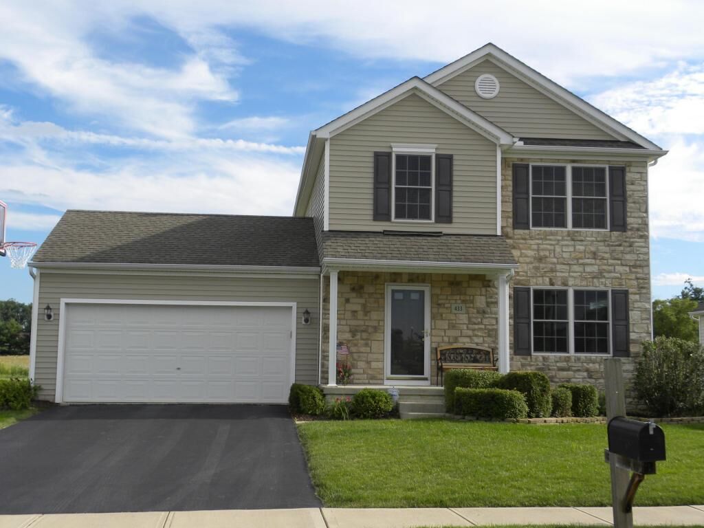 Property Photo:  433 Triple Crown Way  OH 43040 