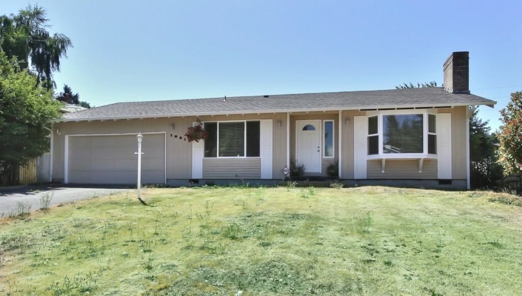 Property Photo: 10312 99th St SW WA 98498