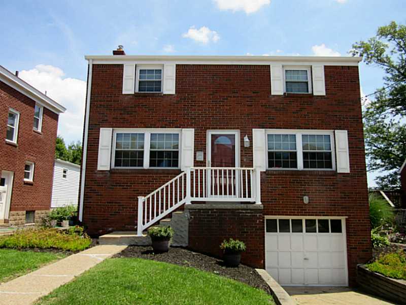 Property Photo:  2339 Bensonia Avenue  PA 15216 