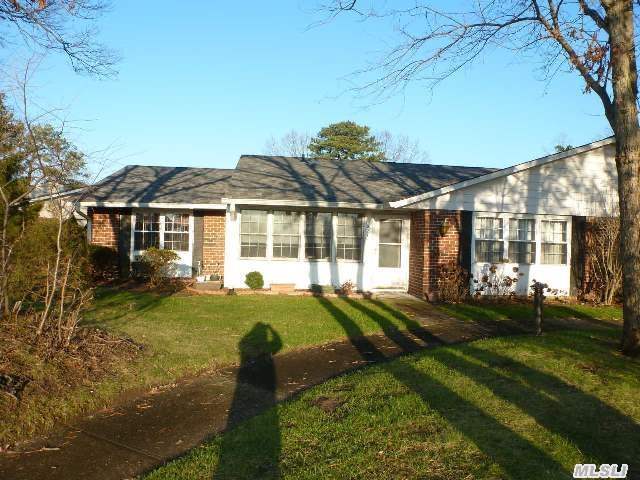Property Photo: 100 Eastbourne Court A NY 11961