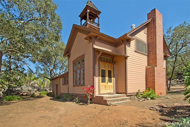 Property Photo:  1239 Rainbow Valley Boulevard  CA 92028 