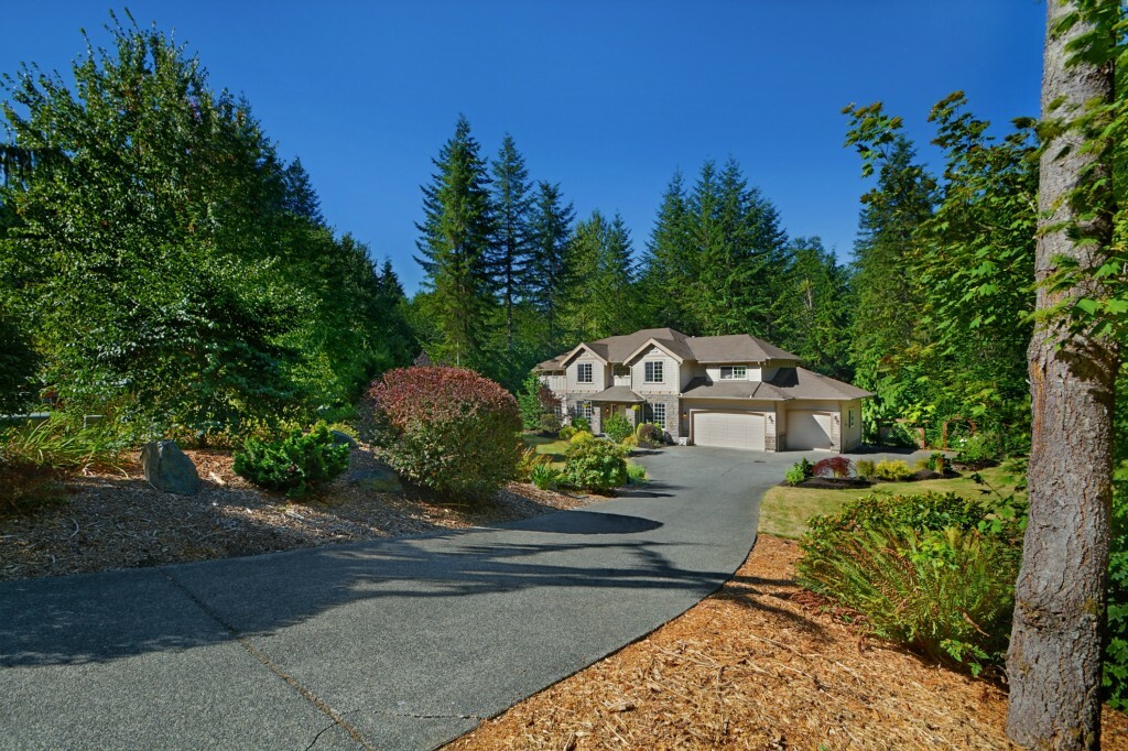 Property Photo:  13513 58 St SE  WA 98290 