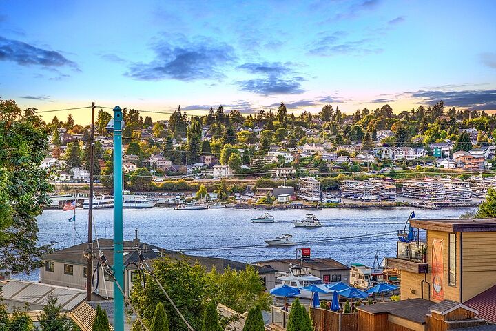 2920 Eastlake Ave E 310  Seattle WA 98102 photo