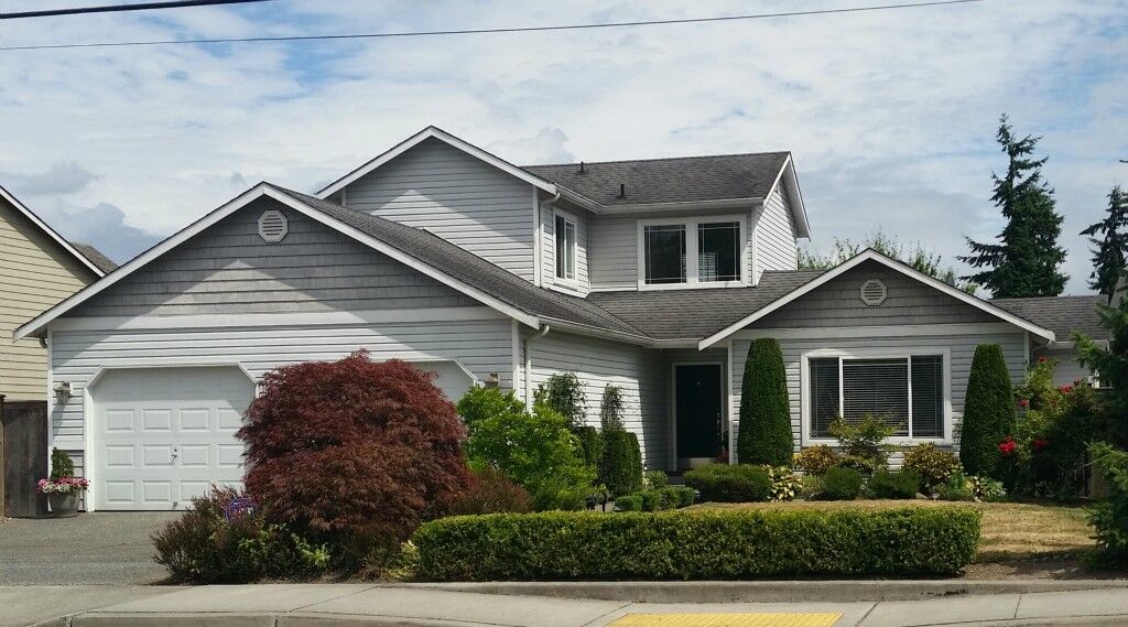 Property Photo: 11823 51st Ave SE WA 98208