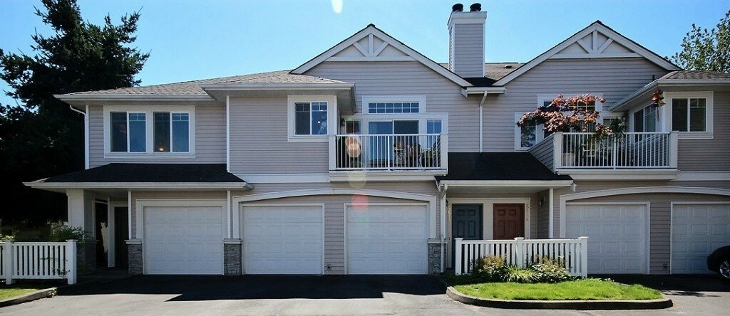 Property Photo:  23517 54th Ave S  WA 98032 