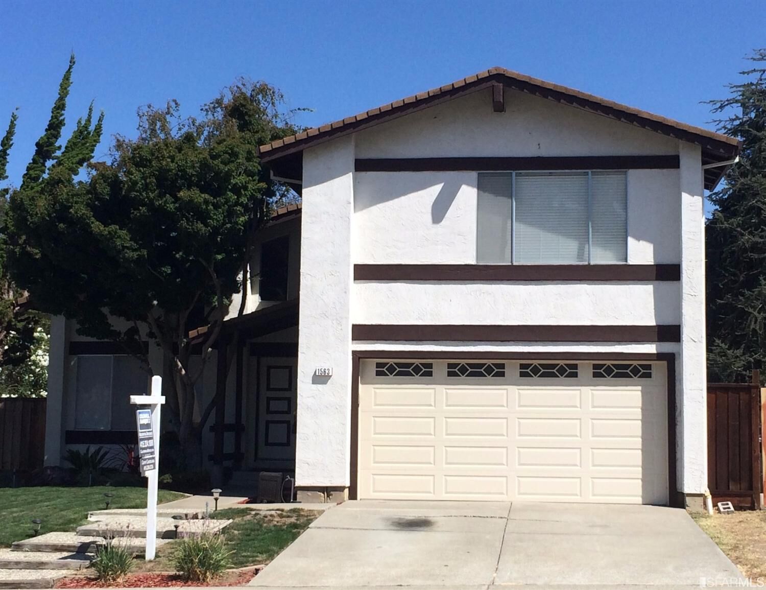 Property Photo: 1563 Swallow Way CA 94547