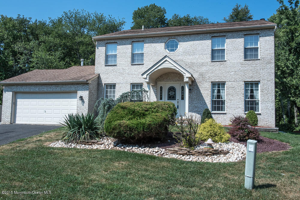 Property Photo:  14 Hawk Court  NJ 07731 