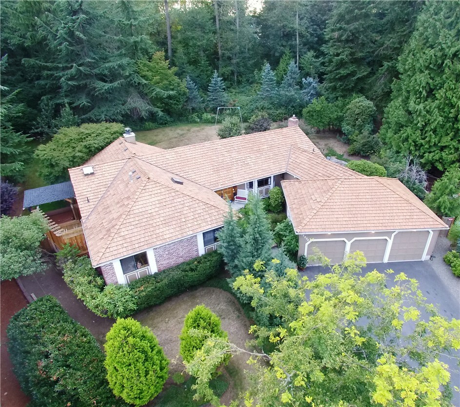 Property Photo: 17204 7th Ave W WA 98012