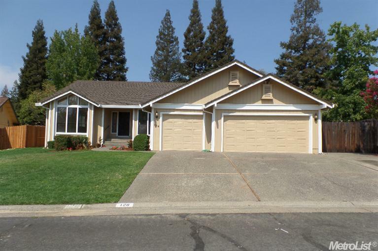 Property Photo:  128 Puffer Way  CA 95630 