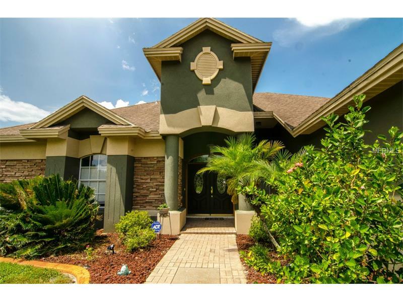 Property Photo:  10302 Little Creek Place  FL 33527 