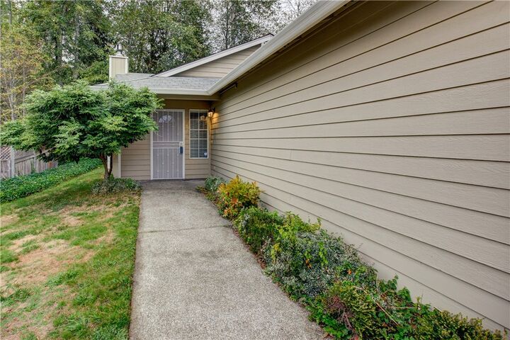 13326 SE 236th Place  Kent WA 98042 photo