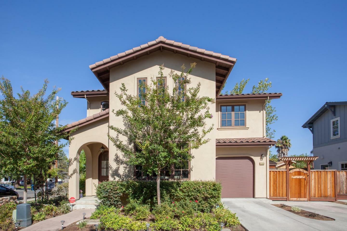Property Photo: 1300 Bronwen Way CA 95008