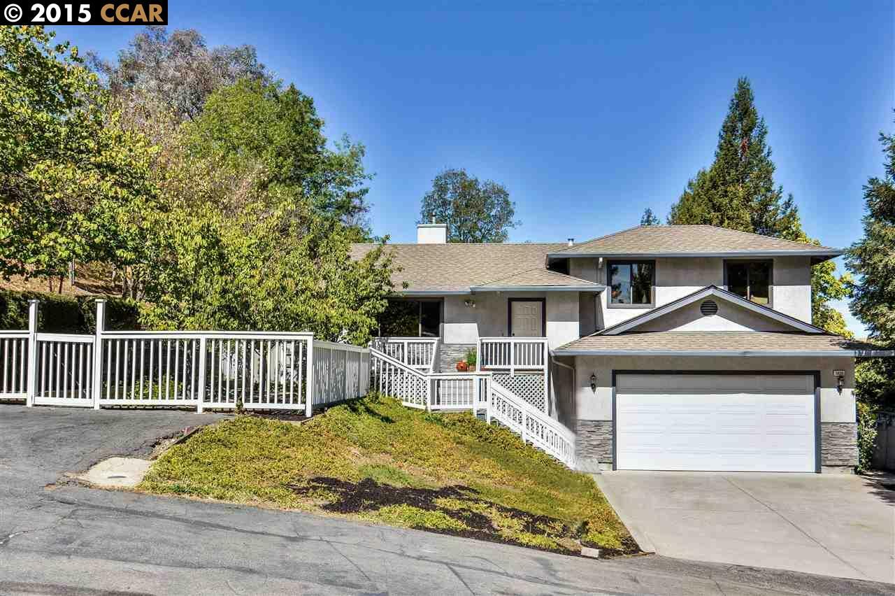 Property Photo: 5826 Alhambra Ave CA 94553