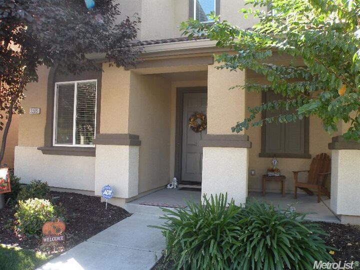 3285 Paumanok Way  Sacramento CA 95835 photo