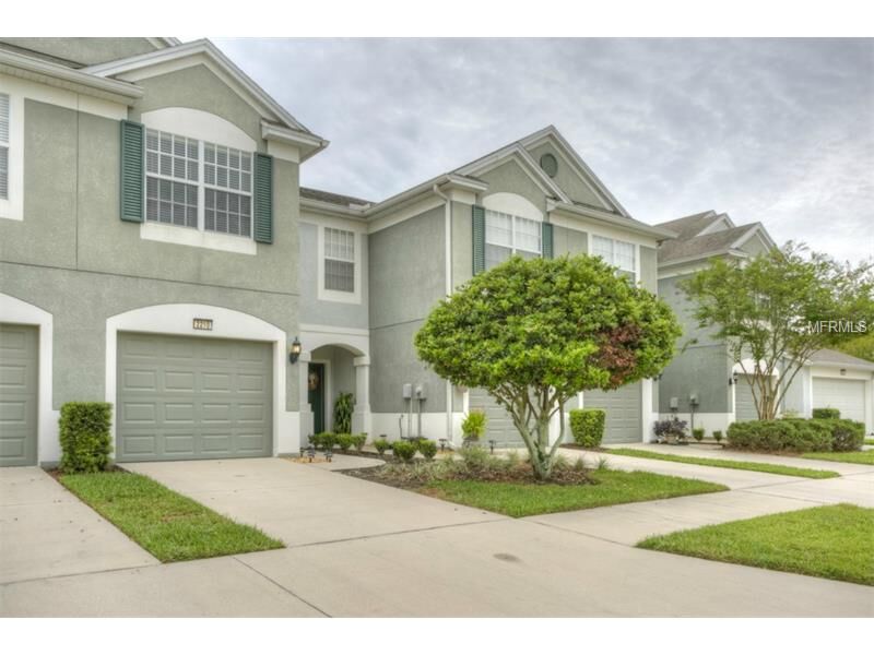 Property Photo: 2210 Snowflake Place FL 33578