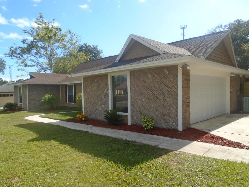 Property Photo:  2908 Circle Ridge Drive  FL  
