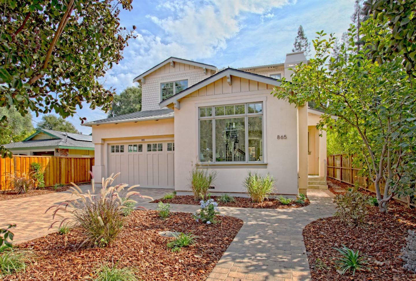 Property Photo:  865 Middle Avenue  CA 94025 