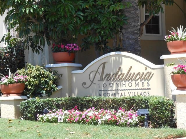 Property Photo:  3762 Mykonos Ln 90  CA 92130 