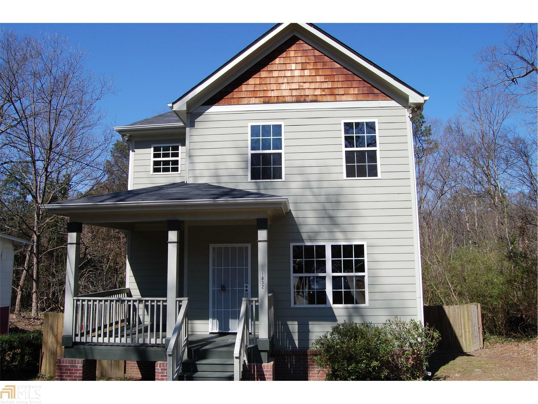 Property Photo: 1032 Ada Ave GA 30318