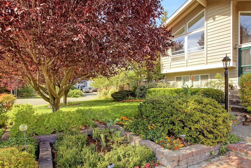 Property Photo:  2527 177th St SE  WA 98012 