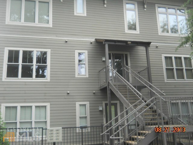 Property Photo: 1195 Milton Ter 4402 GA 30315