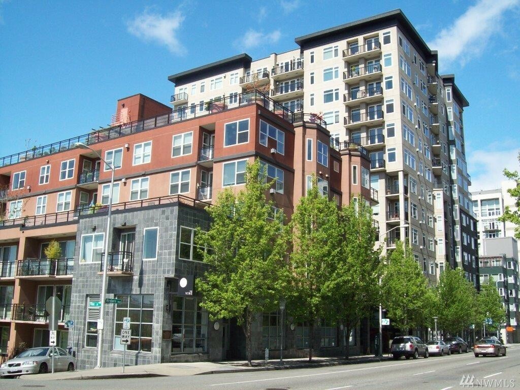 Property Photo: 2607 Western Ave 303 WA 98121
