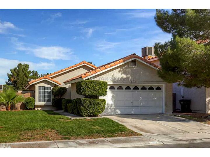 2814  Secret Canyon Rd  Henderson NV 89074 photo