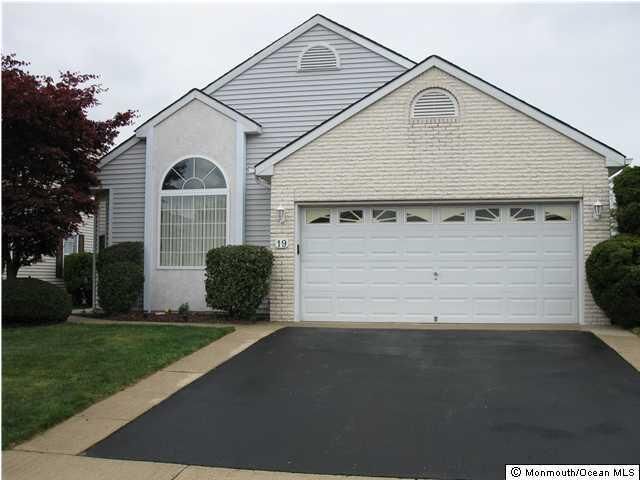 Property Photo: 19 Lambert Way NJ 08757