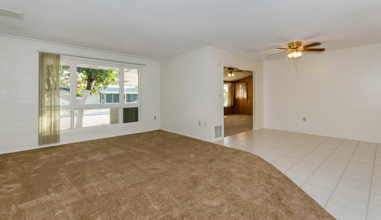 Property Photo:  10969 W Cumberland Drive  AZ 85351 