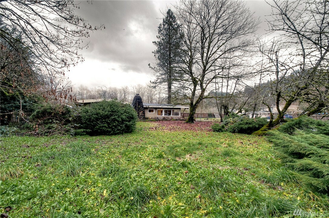 Property Photo:  15630 SE Jones Rd  WA 98058 