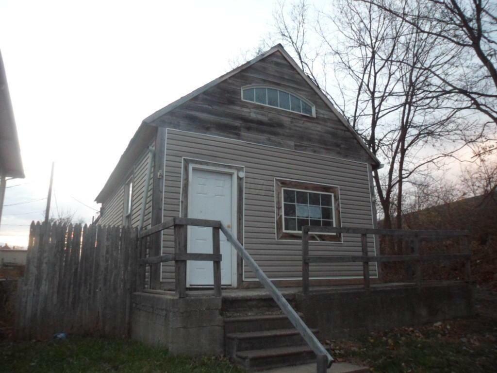 Property Photo:  201 Hayden Avenue  OH 43222 