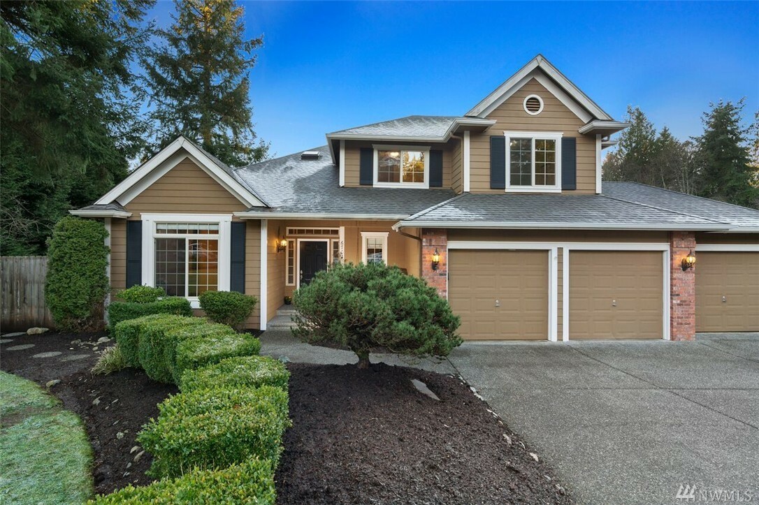 Property Photo: 6702 31st St Ct NW WA 98335