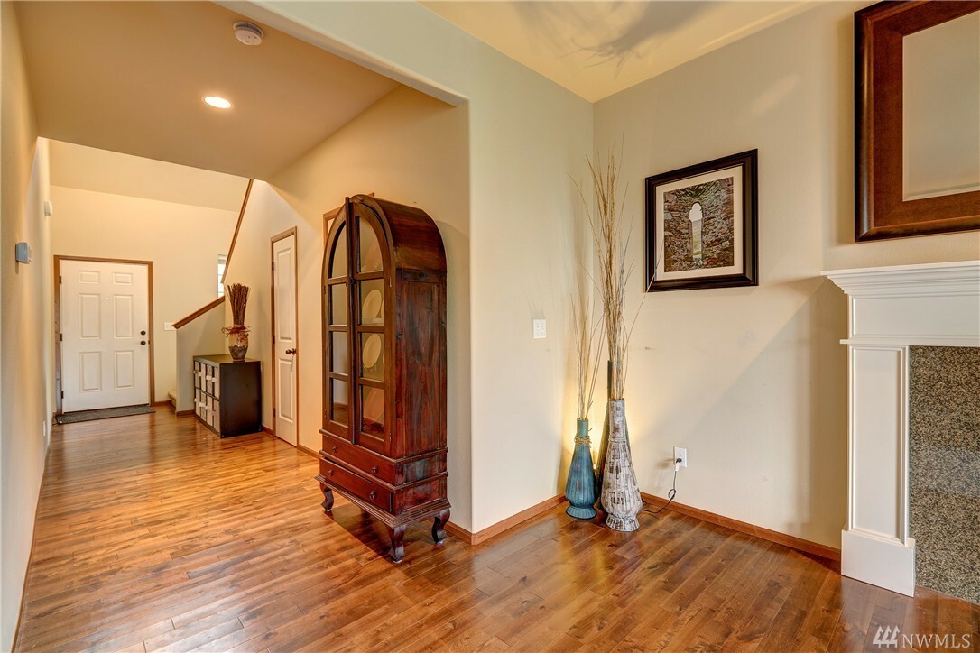 Property Photo: 6223 118th St SE WA 98296