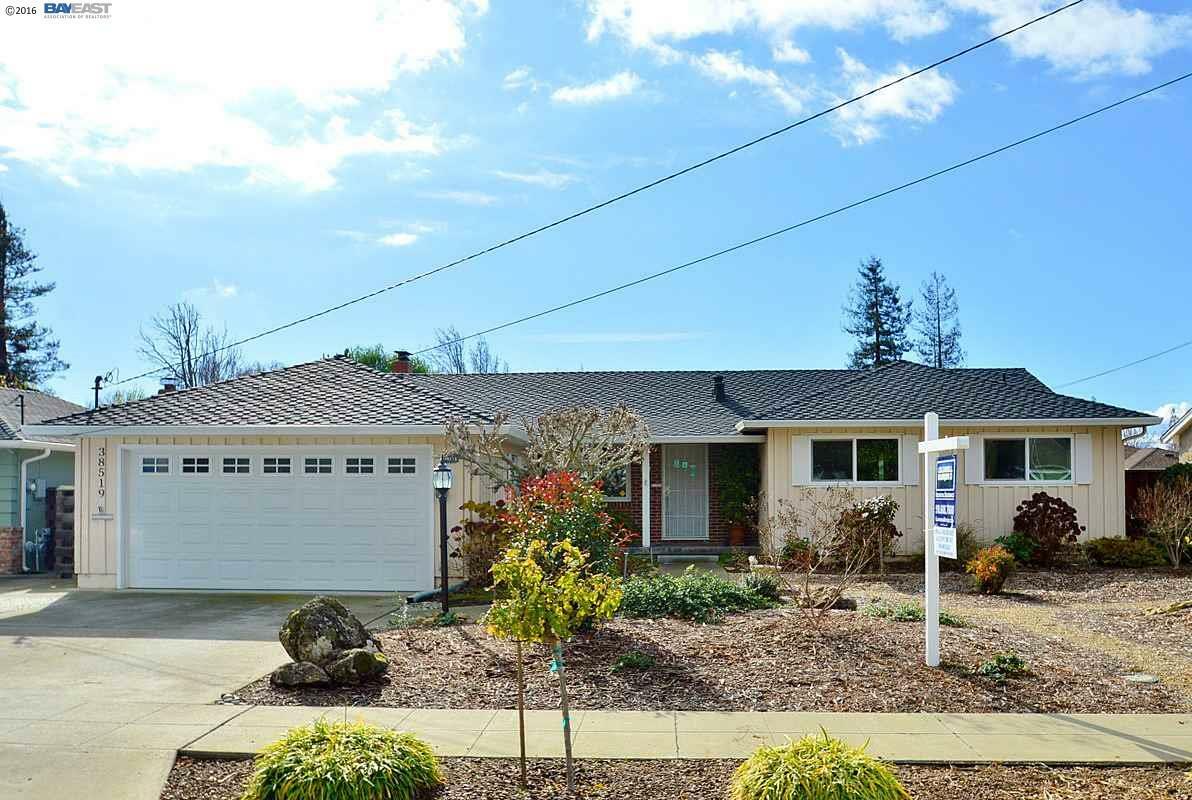 Property Photo:  38519 Kerlin St  CA 94536 