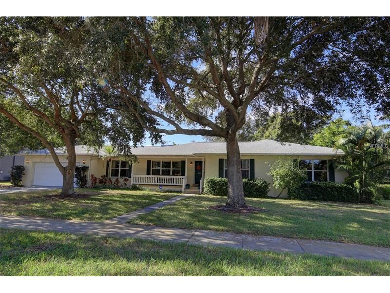 Property Photo: 210 Osceola Road FL 33756