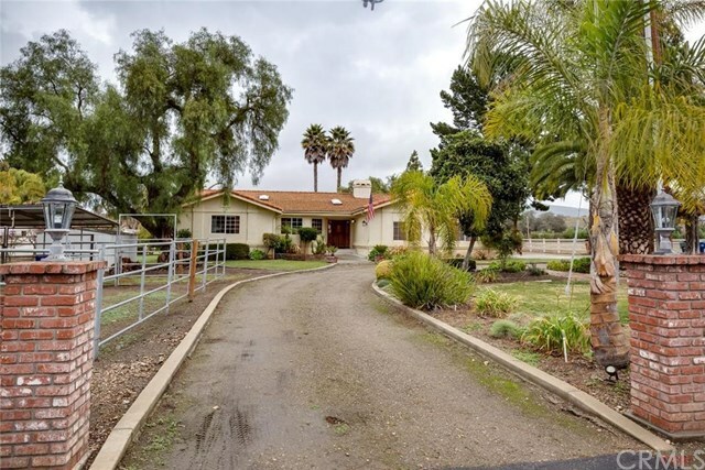 Property Photo:  1858 Lincoln Avenue  CA 93420 