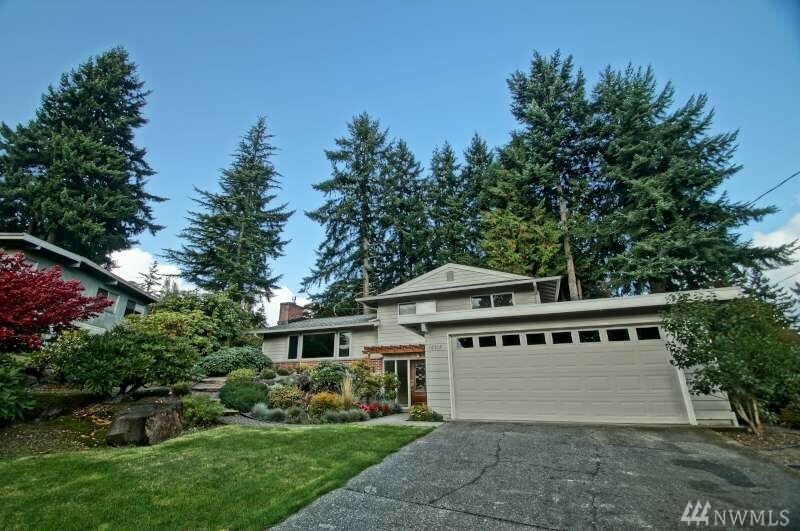 Property Photo: 16512 NE 1st St WA 98008