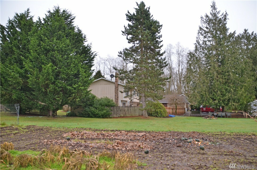 Property Photo:  21415 36th Ave NW  WA 98292 