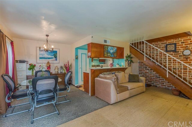 Property Photo: 917 W Sierra Madre Avenue 2 CA 91702